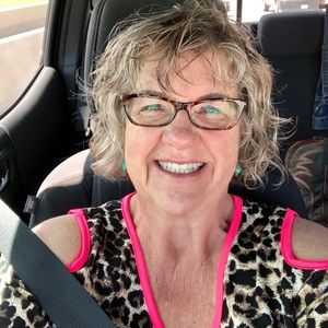 Meet your Posher, Melissa